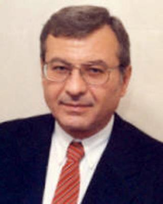 Seçkin  Çetinelli